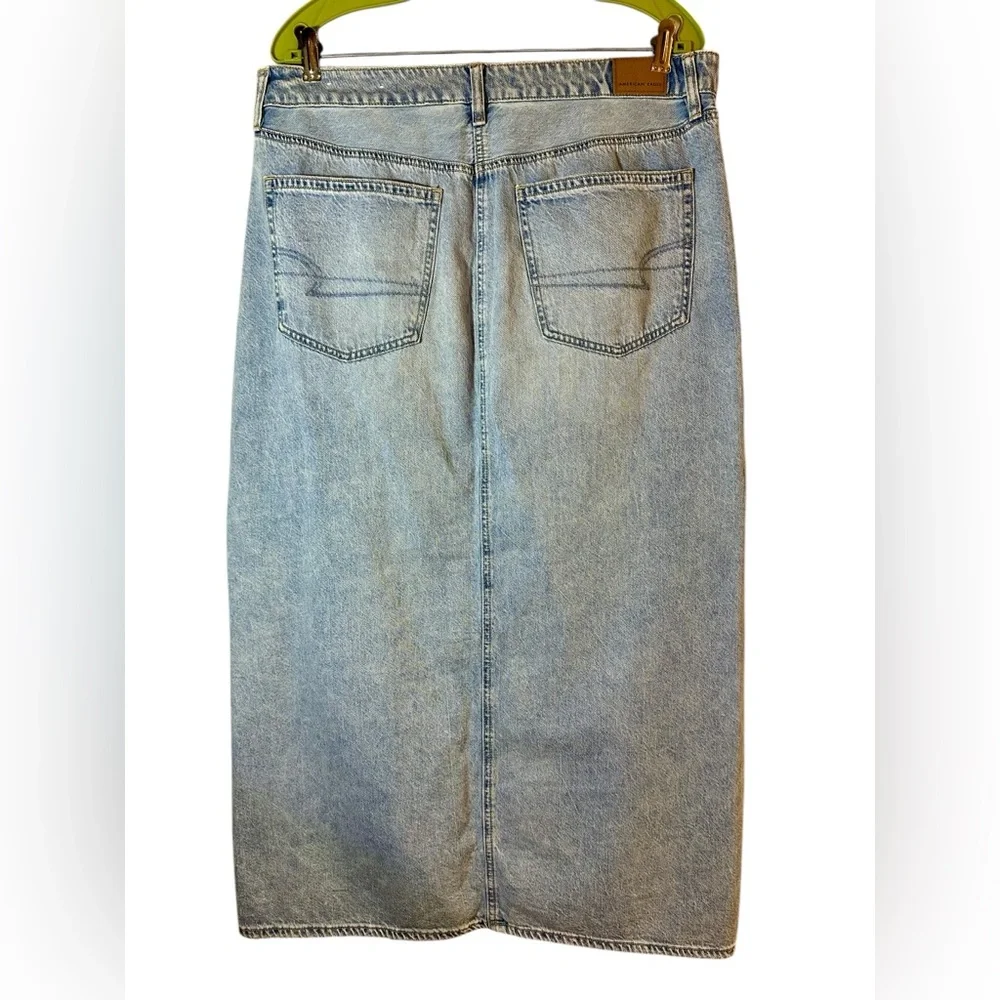 American Eagle AE Dreamy Drape Low Rise Denim Maxi Skirt Front Slit Womens 12